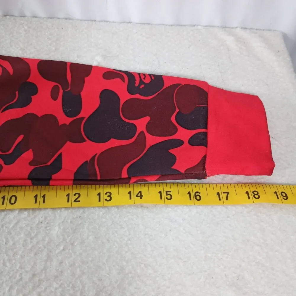 Camo red shark
